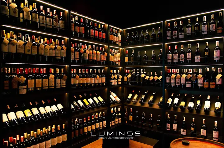 ไฟร้านไวน์ S&A Beverage ภาพที่ 7
